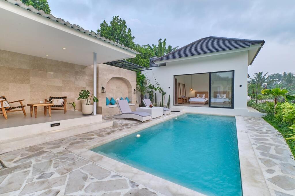 Newly! 3Bdr Modern Villa Close To Ubud Center Exterior photo
