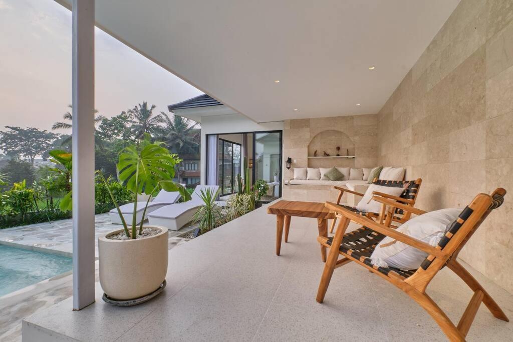 Newly! 3Bdr Modern Villa Close To Ubud Center Exterior photo