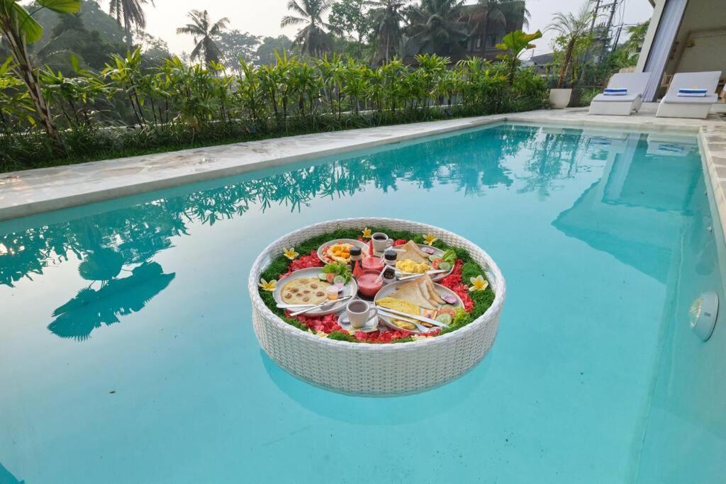 Newly! 3Bdr Modern Villa Close To Ubud Center Exterior photo