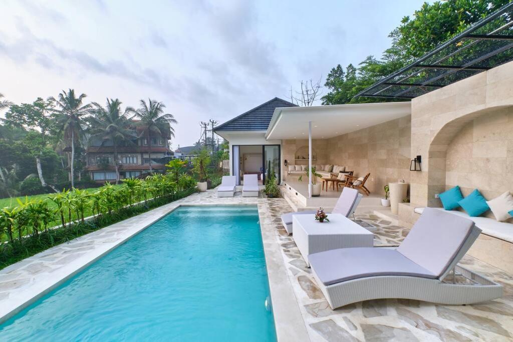 Newly! 3Bdr Modern Villa Close To Ubud Center Exterior photo
